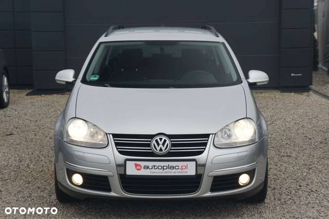 Volkswagen Golf - 3