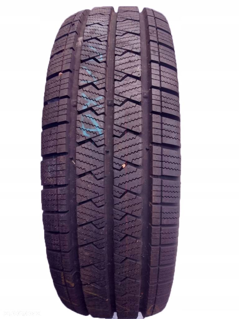 Nordicca Van 225/75 R16C 121/120R 2021 9mm - 1