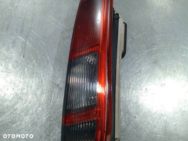 LAMPA TYLNA PRAWA FORD FOCUS II E410209   4M51-13N004-C KOMBI - 8