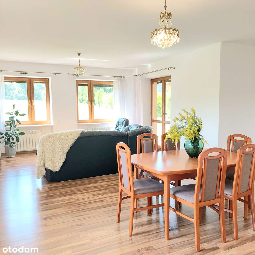 Przestronny dom na Granicy Wadowic i Kleczy Dolnej-1