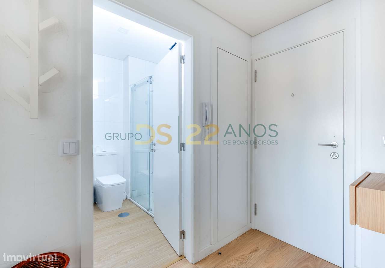 T1 totalmente remodelado  na 2. ª linha de mar em Vila do Conde-13