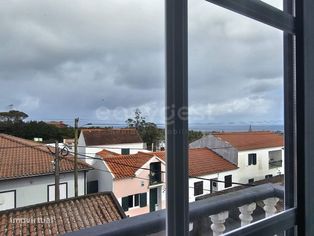 Apartamento T1 no Pico da Pedra com lugar de estacionamento coberto - Grande imagem: 5/18
