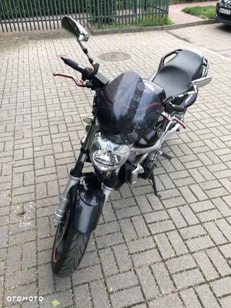 Yamaha FZ - 8