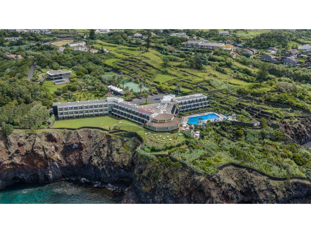 Moradia Exclusiva com Vista Mar + Terreno Urbano Independente (Fren...-35