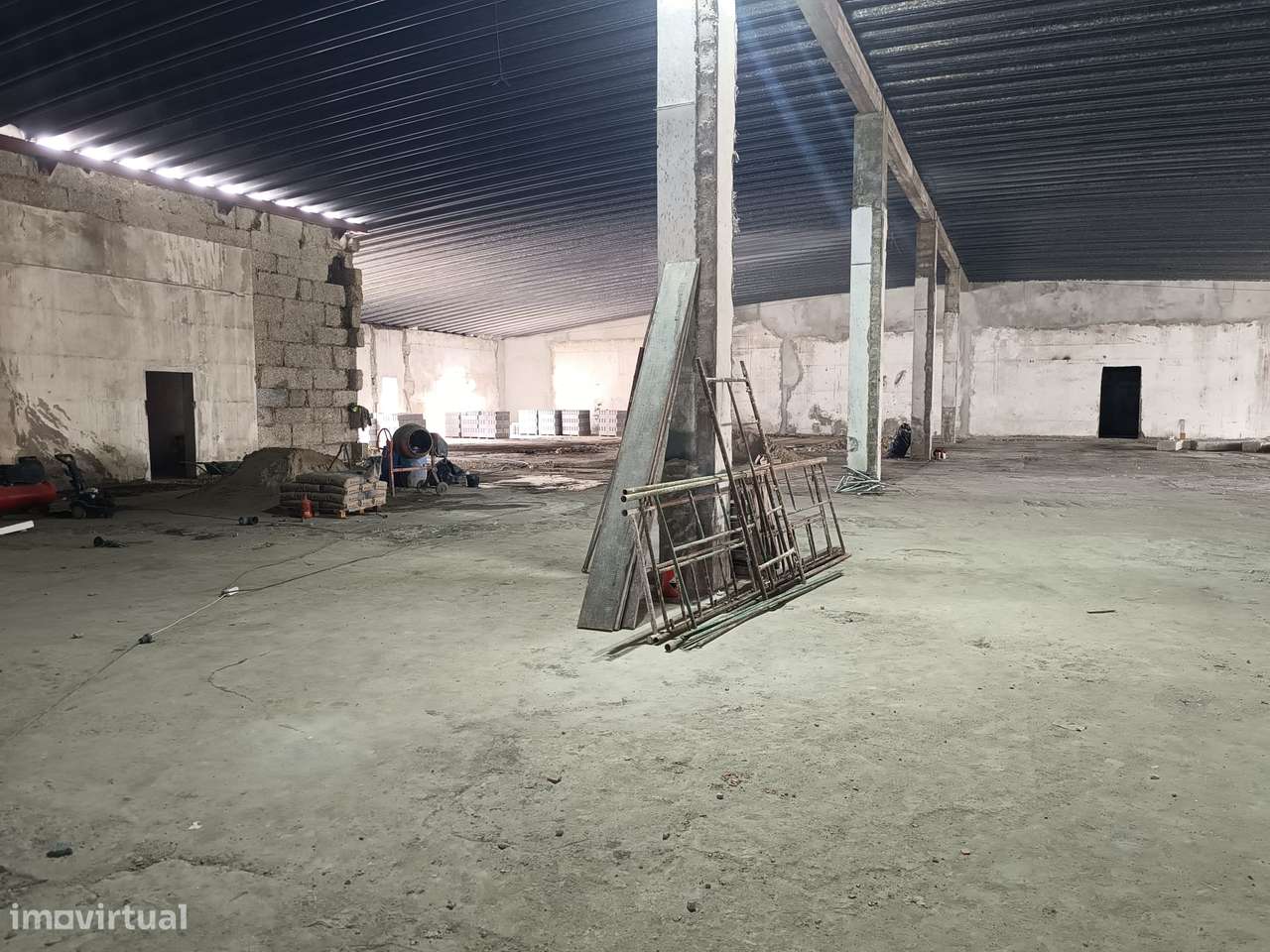 [VENDA] Complexo Industrial/Comercial Premium – Face à EN310-9