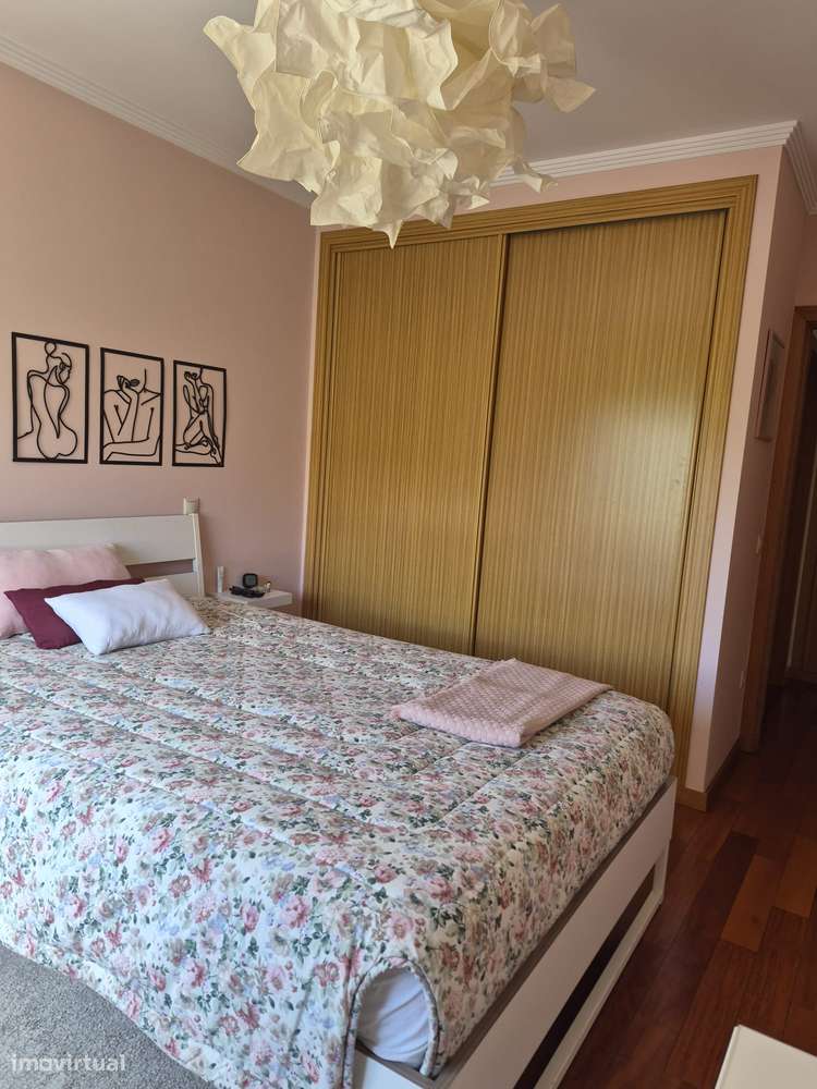 Comprar Apartamento T2+1 Mobilado Águas Santas-8