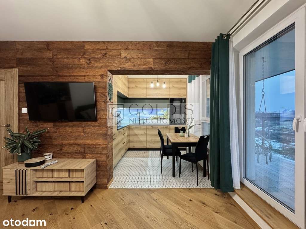 Stylowe 3 pokoje z garderobą i tarasem-1