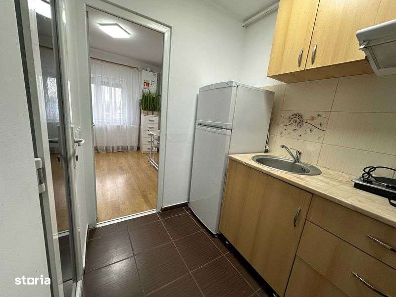 Proprietar, inchiriez garsoniera in Soarelui cu centrala gaz proprie. - Imagine principală: 4/8