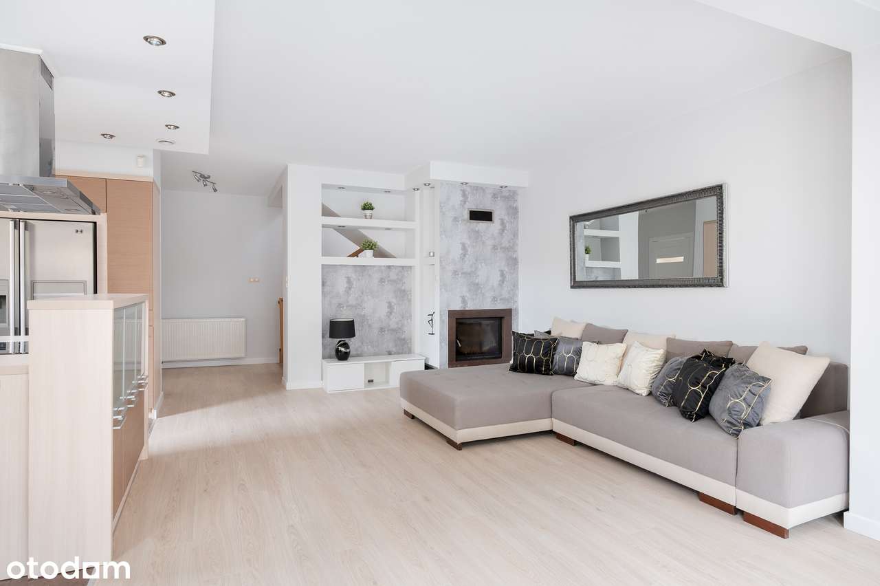 Ponadczasowy, jakościowy dom na dużej działce przy lesie-6