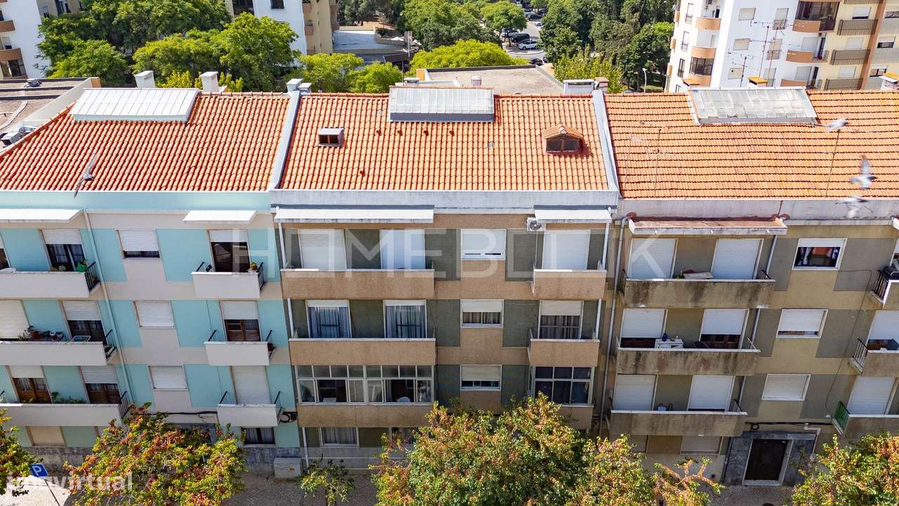 Apartamento T2 Setúbal-17