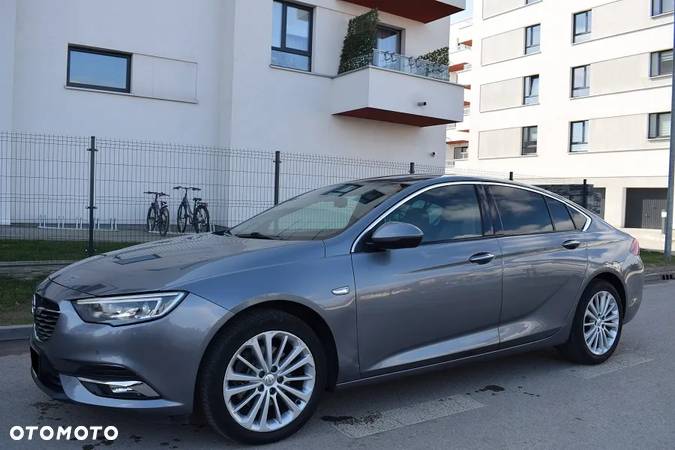 Opel Insignia Grand Sport 1.6 Diesel Automatik Edition - 2