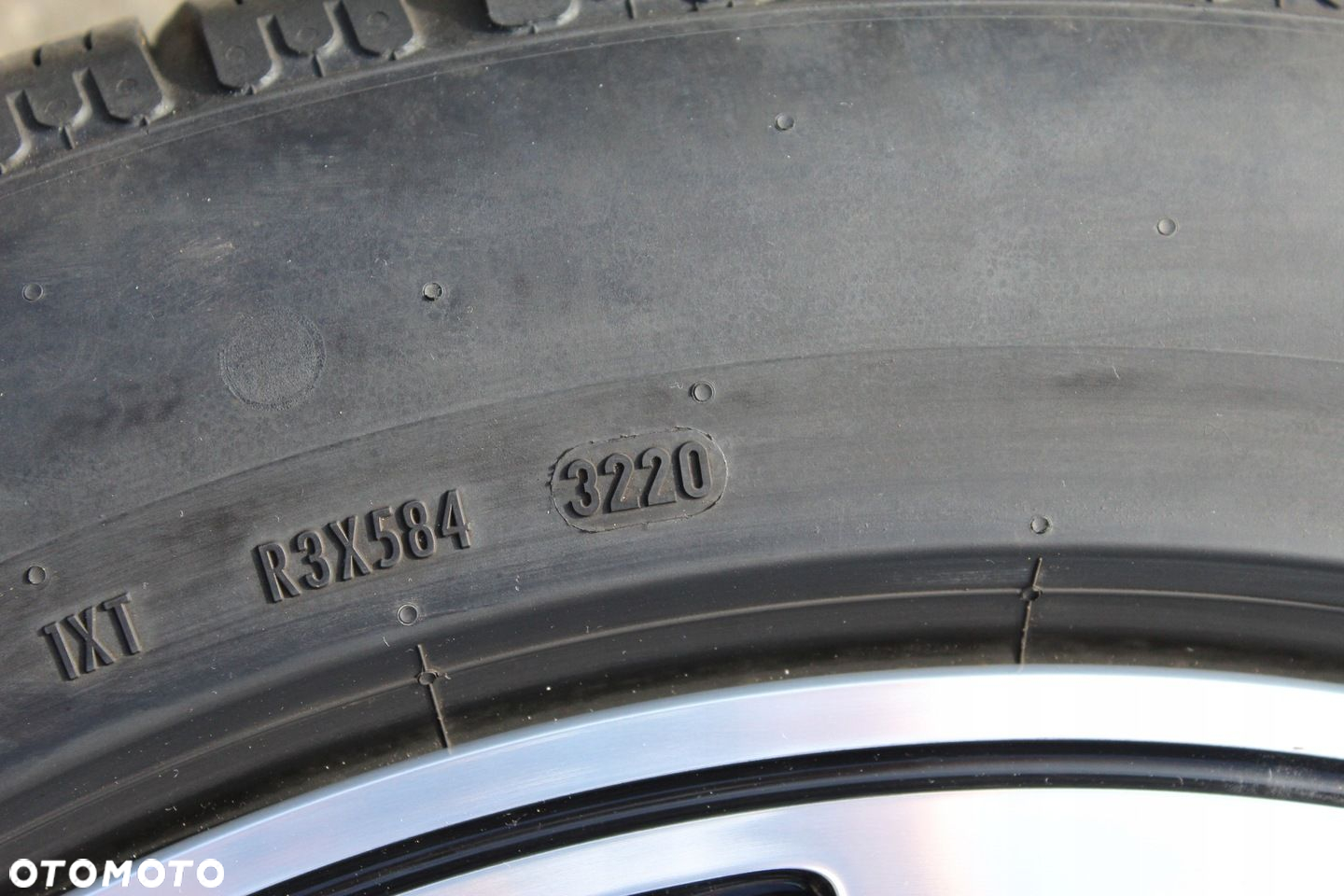 ORYG PORSCHE TAYCAN 19 5x130 ET50 ET47 TPMS PIRELLI 225/55 275/45 - 16