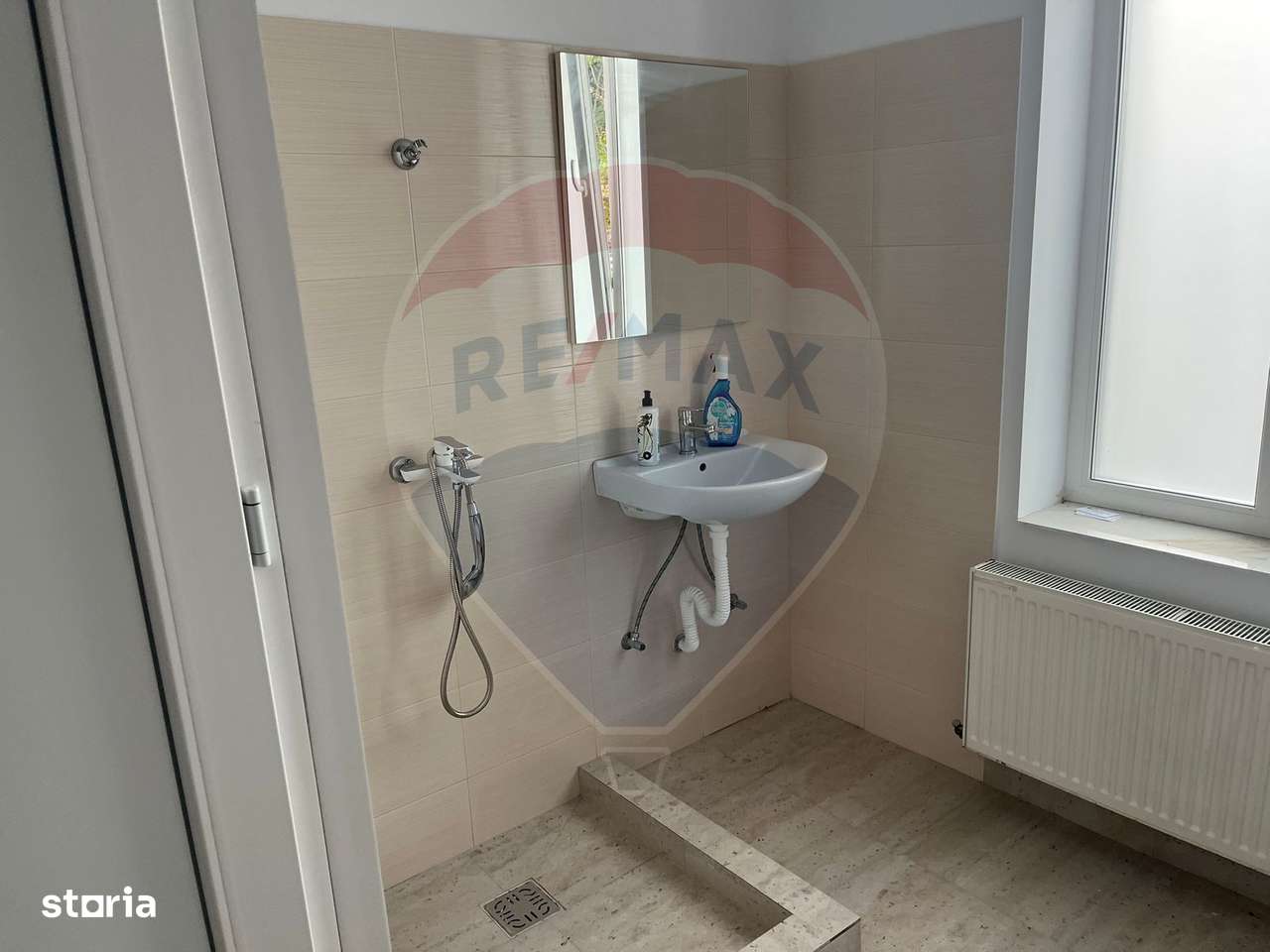 Spațiu comercial de 180mp de închiriat în zona Central - Imagine principală: 5/7