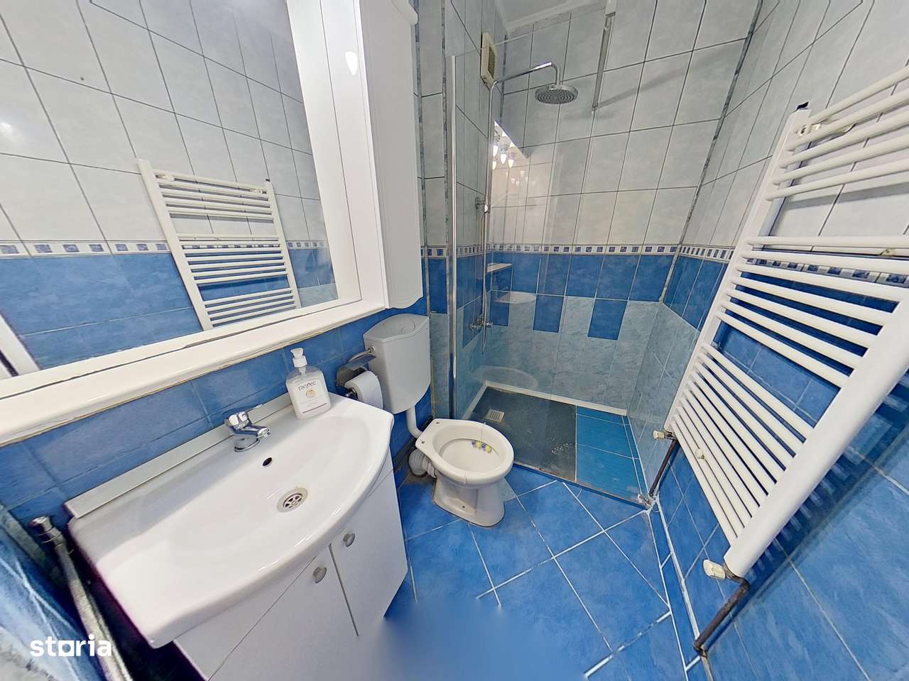 Titan, Lucrețiu Pătrășcanu, Garsonieră cu centrală proprie. Comision 0-11