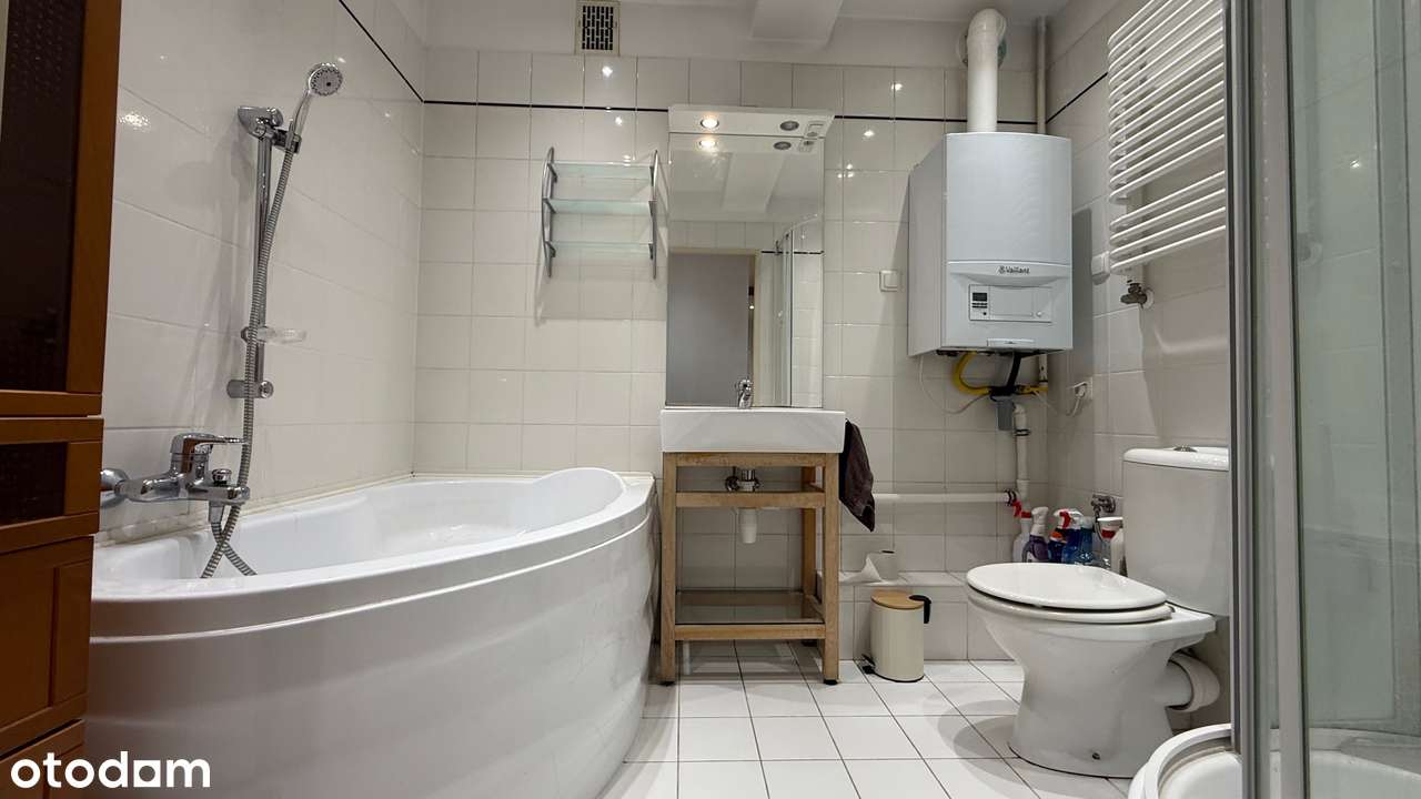 Rewelacyjna lokalizacja ok.Parku Krakowskiego,2 pokojowe 51m z garażem-15