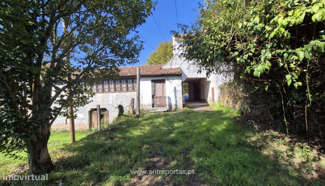 Venda de Quintinha com Moradia em pedra para restauro, Barroselas, Via - Grande imagem: 4/60