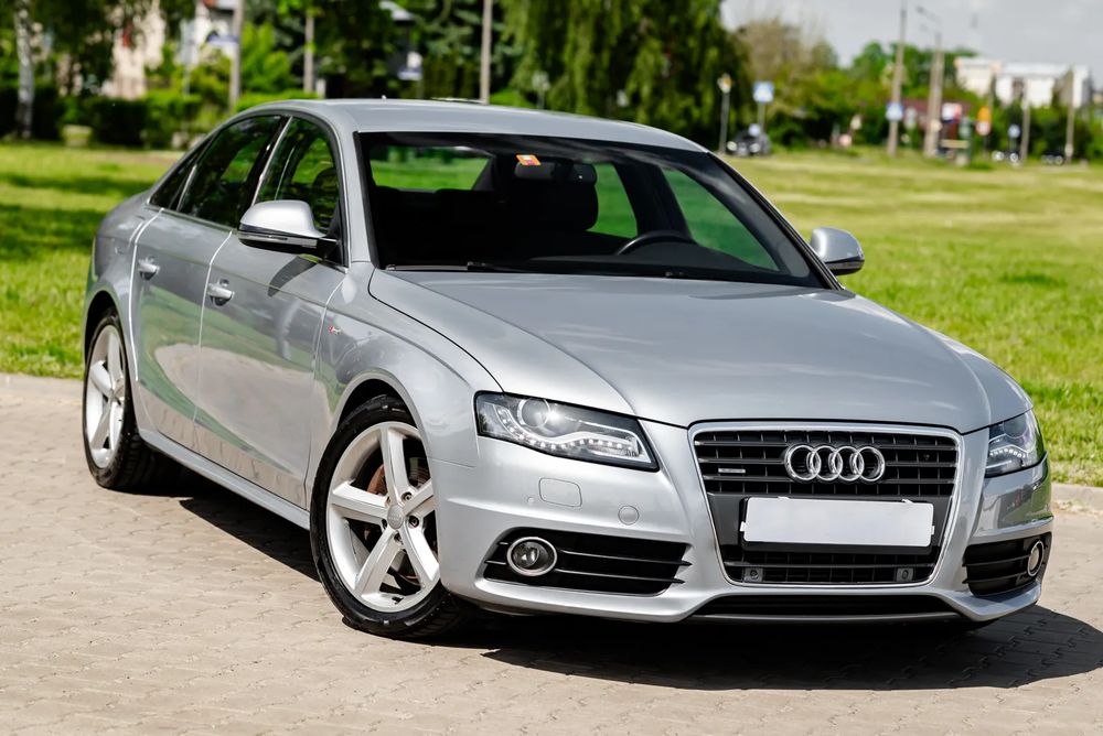 Audi A4 B8 2.0 TFSI quattro S line Sportpaket (plus) 2009