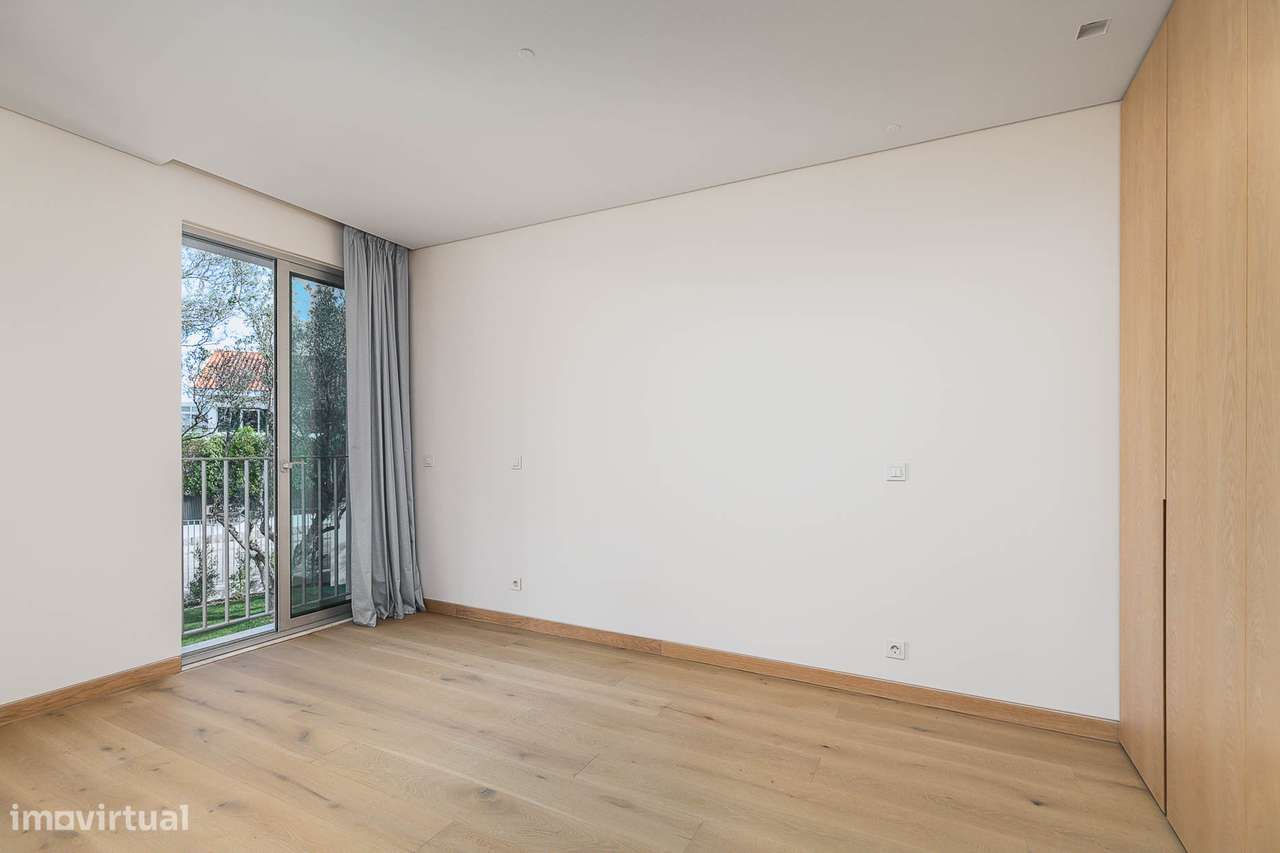 Moradia independente à venda na Rua Coronel Garcez de Lencastre, 404-35