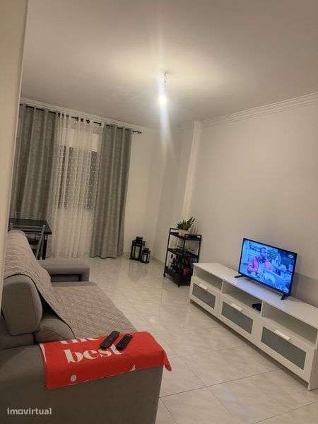 T2 Pinhal de Frades, Seixal - 950€ - Grande imagem: 2/11