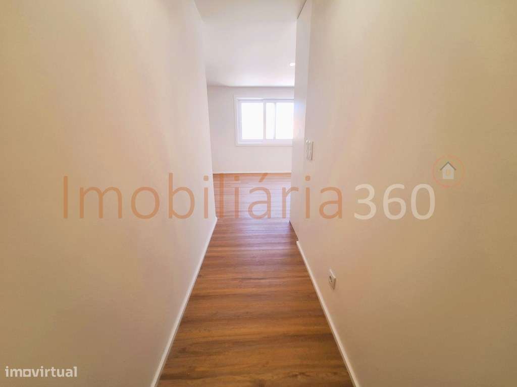 **Apartamento T2 Duplex Novo com Terraço em Matosinhos** - Grande imagem: 4/26