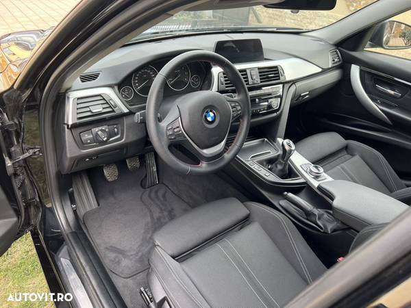 BMW Seria 3 320d Touring Sport Line - 9