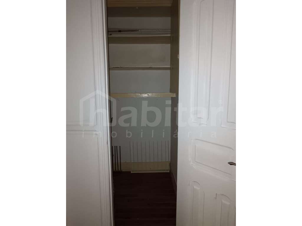 Apartamento T3 com 103 m² em Arroios - Excelente Oportunidade no Ce...-14