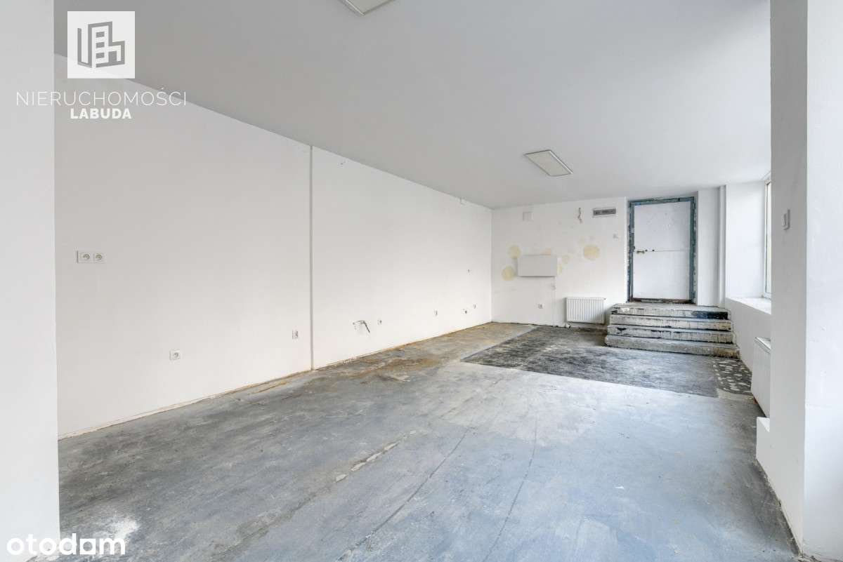 Centrum 300 m od plaży lokal użytkowy + mieszkanie - Pełny obrazek: 1/12