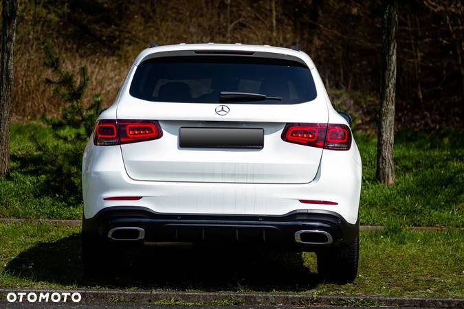 Mercedes-Benz GLC 220 d 4-Matic - 11