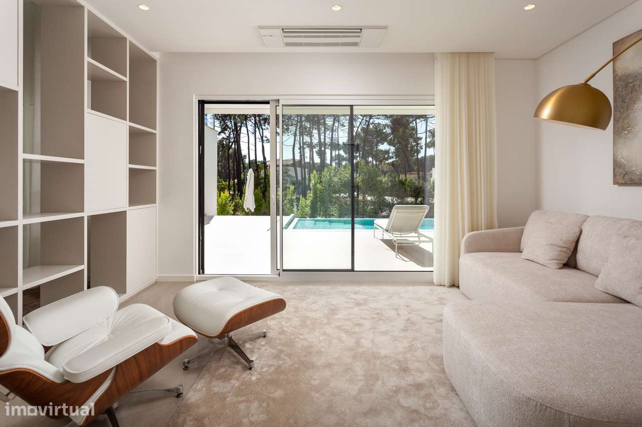 Moradia exclusiva na Herdade da Aroeira-32