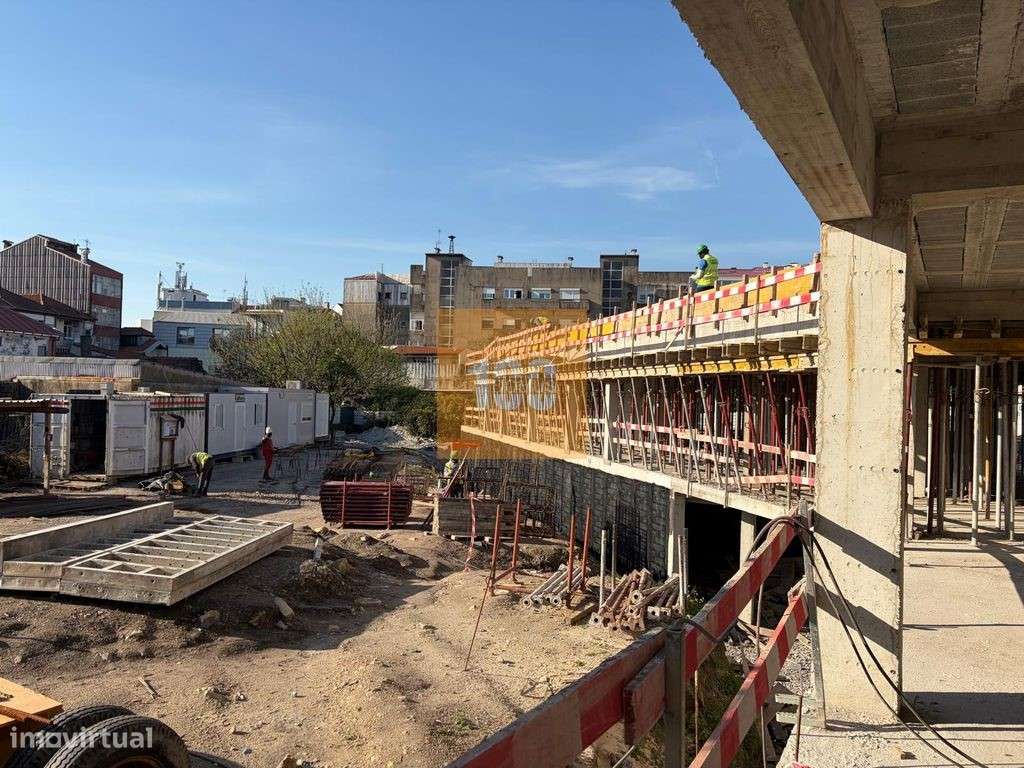 T1+1 novo com varanda e jardim - Oak Porto-31