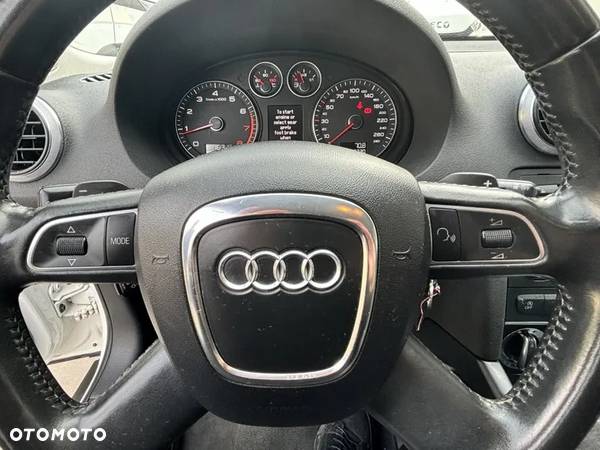 Audi A3 1.4 TFSI Ambiente S tronic - 12