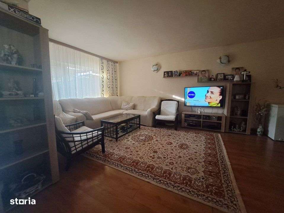 Vila Spatioasa P+1+M | LIDL Km 4-5 - Imagine principală: 4/19