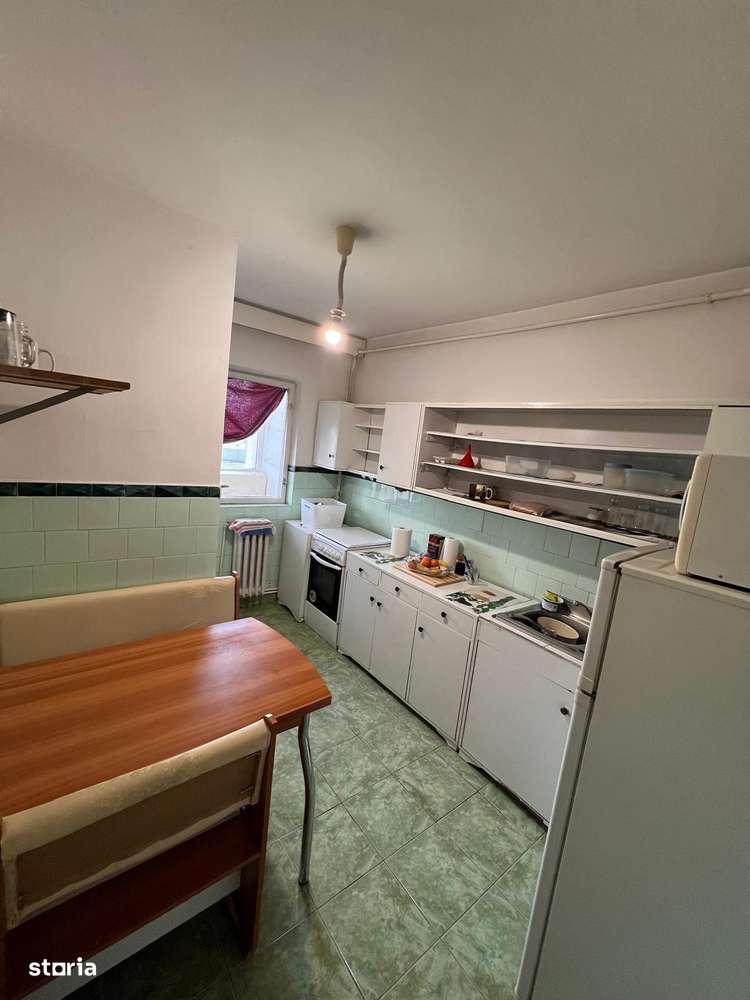Bd Chimiei-Tudor Vladimirescu, ap.3 camere,2 bai, et.3/4, 70m!-9