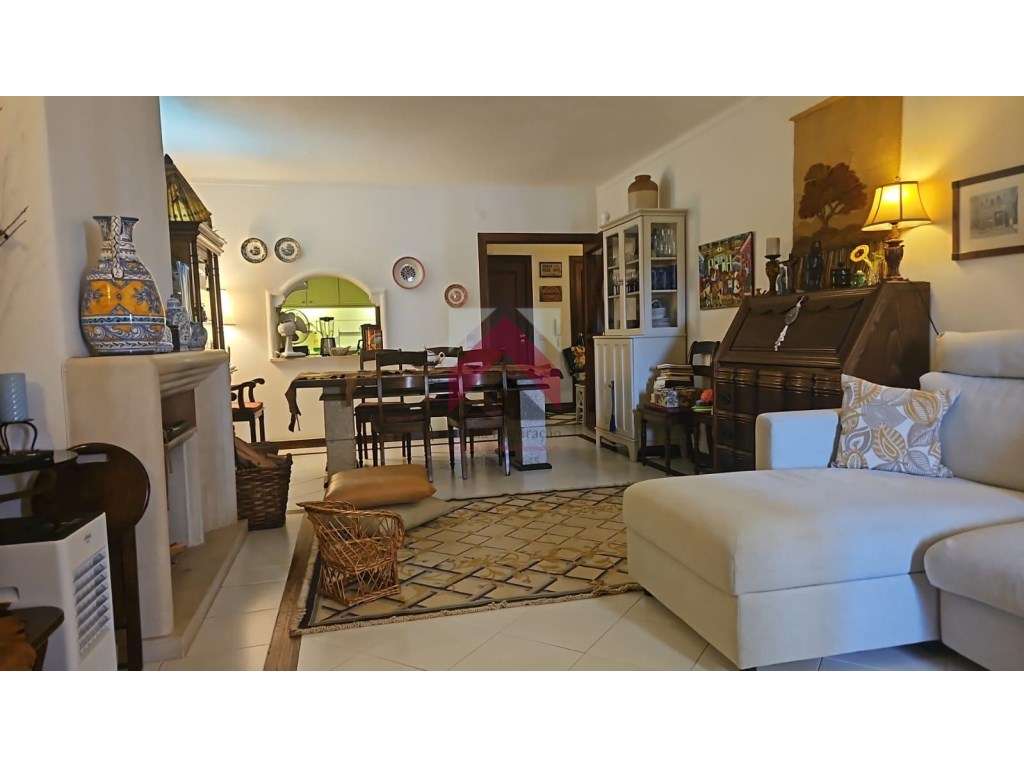 Apartamento T1+1 em Vila Moura-2