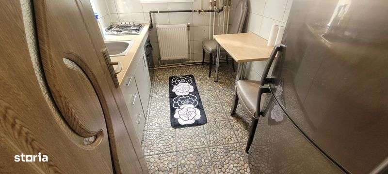 Apartament 2 camere in Onesti, zona centrala. - Imagine principală: 4/5