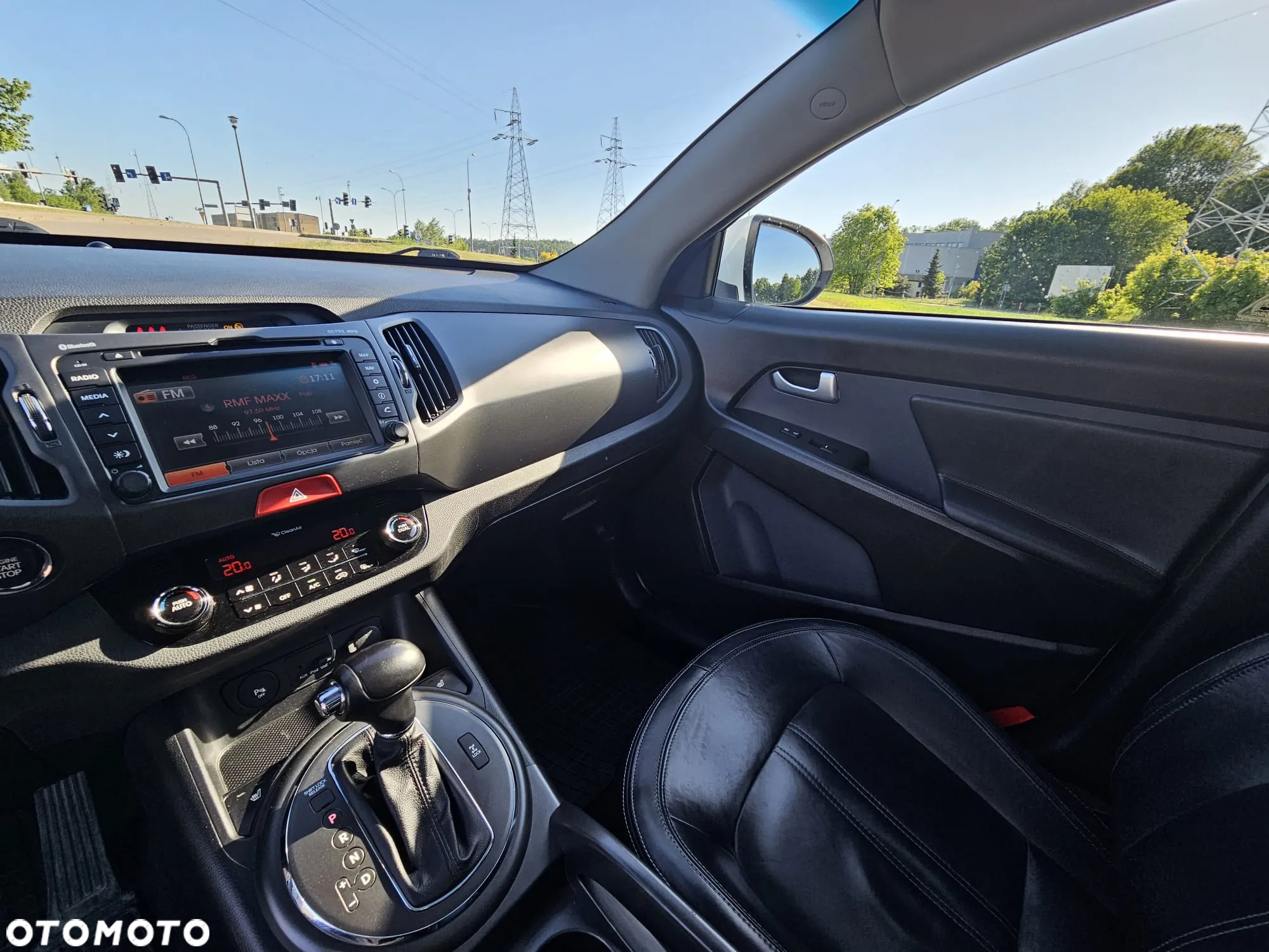 Kia Sportage 2.0 CRDI 4WD Automatik Spirit - 18