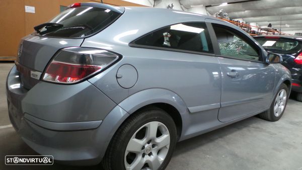 Para Peças Opel Astra H Gtc (A04) - 1