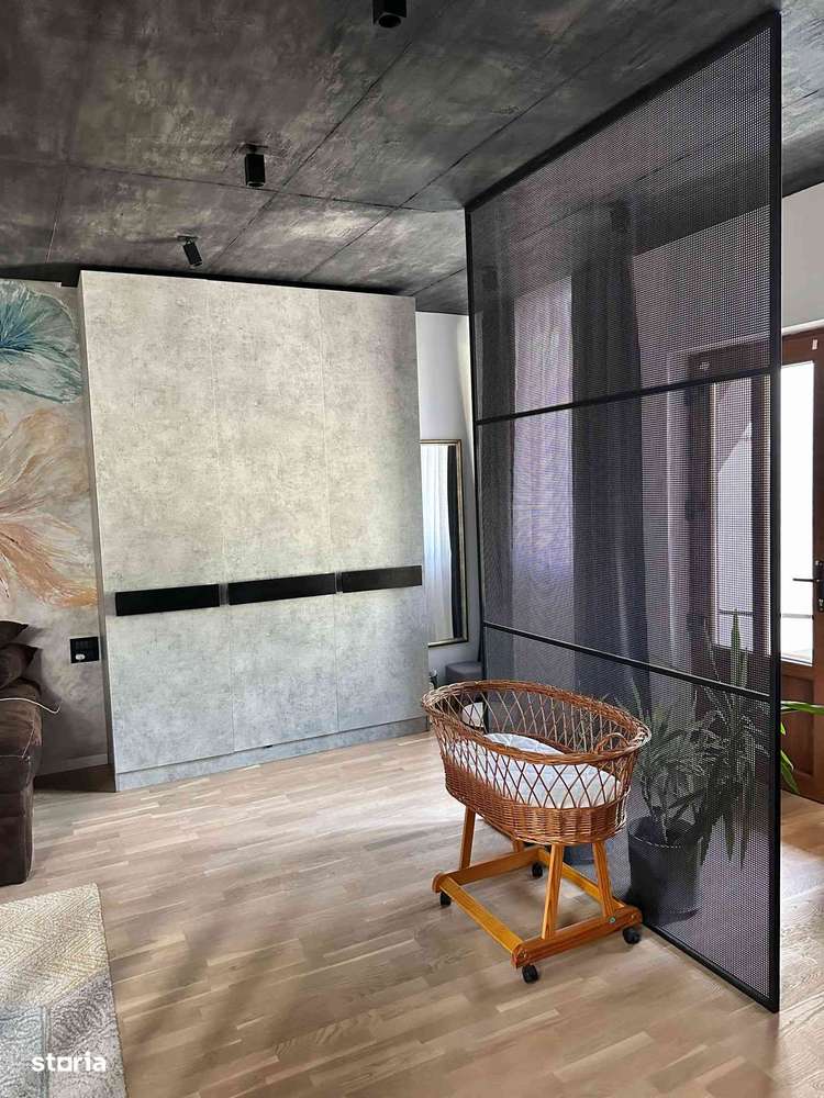 Casă,  gradina botanică. - Imagine principală: 5/7