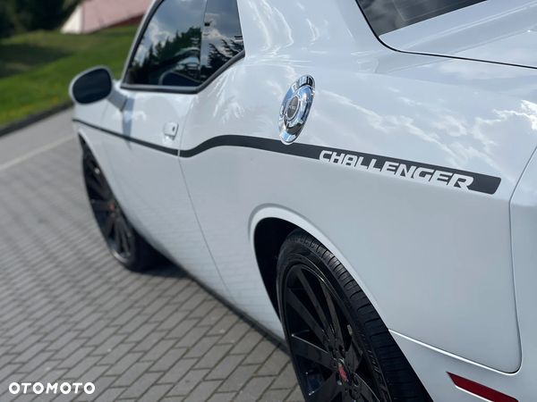 Dodge Challenger Automatik SXT Plus - 10