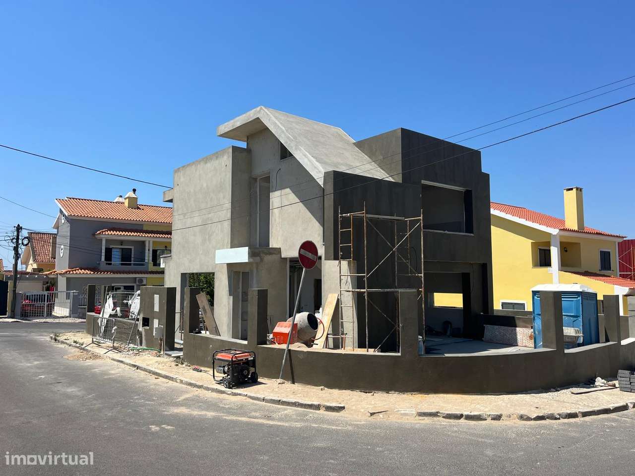 Moradia Nova T3+1, zona Cascais - Conclusão Obra - Setembro 2026-9