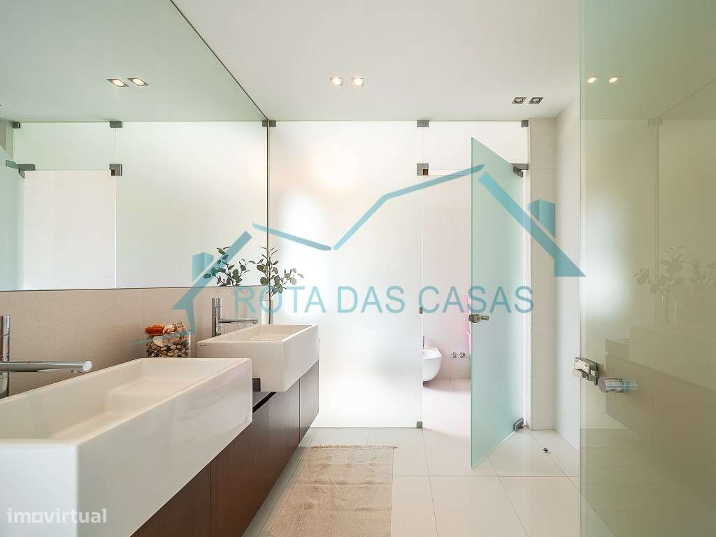 MORADIA T5 MOREIRA - MAIA-22