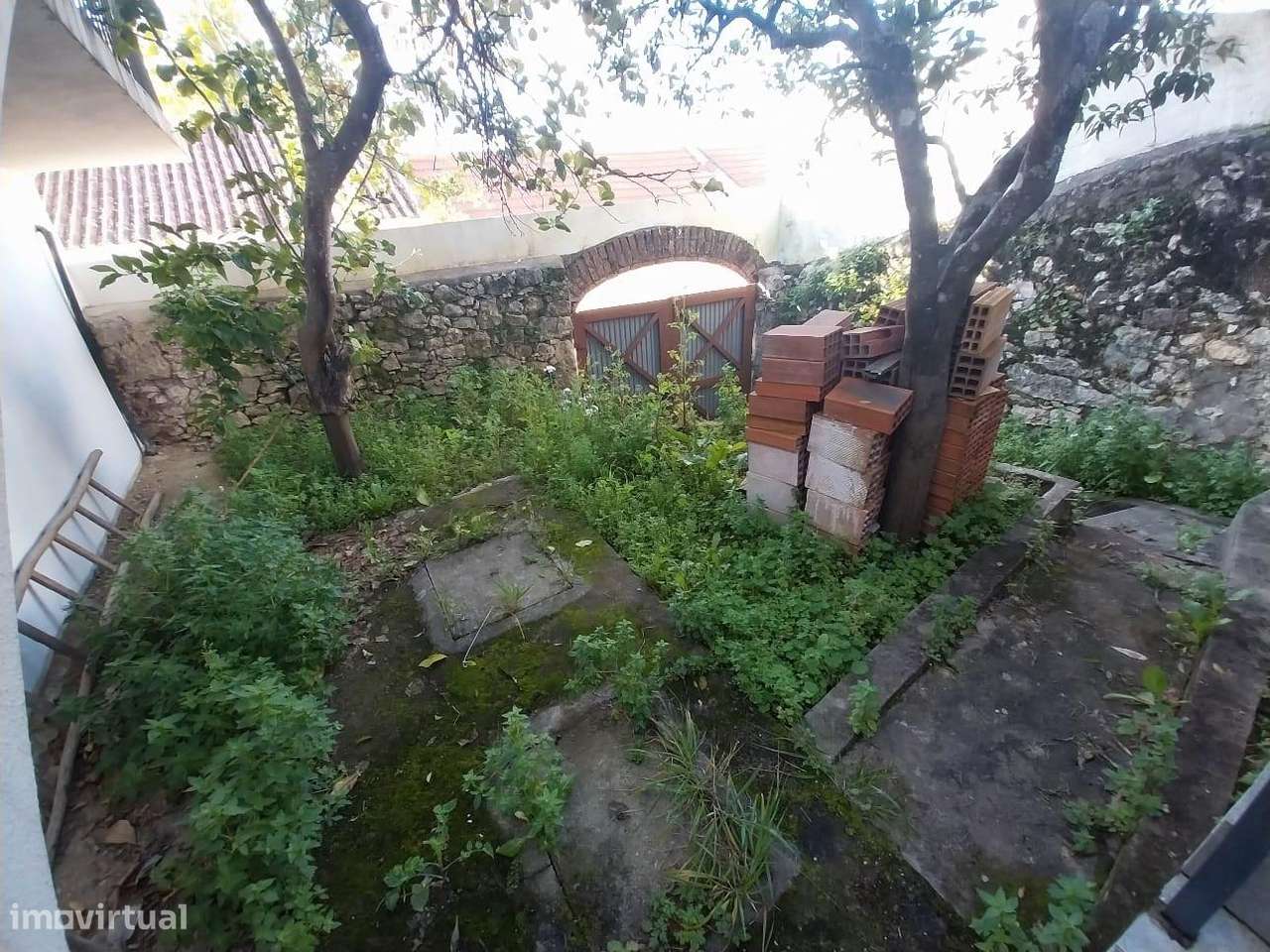 Moradia V3, Assentiz-8