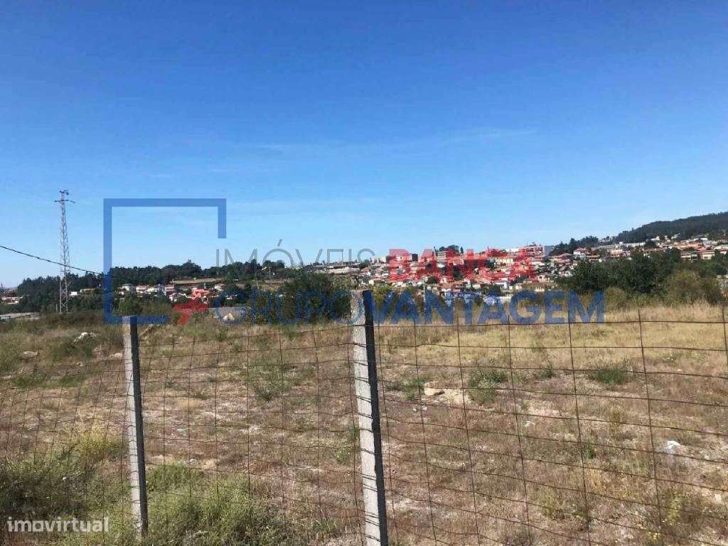 Terreno para construção de moradias em banda - Grande imagem: 4/13