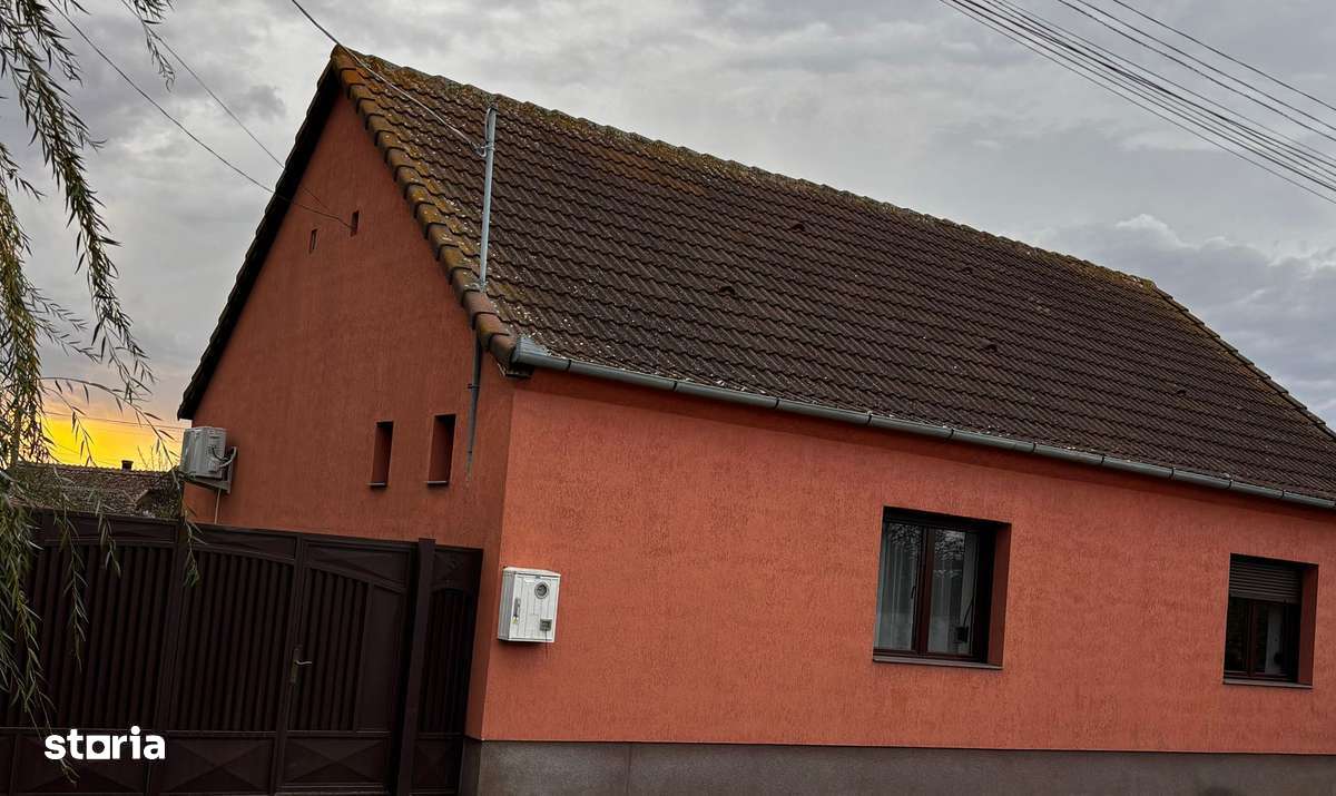 Casă de vânzare în Sântana - Imagine principală: 5/20