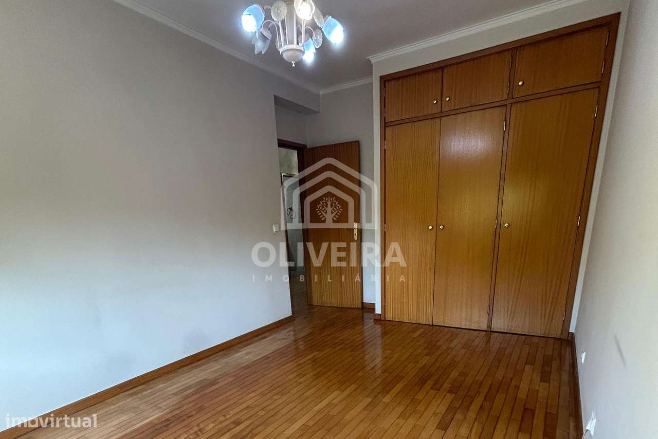 Apartamento T3 em Real, Braga-10