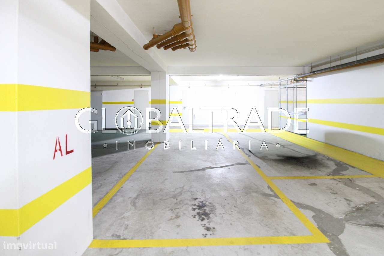 Apartamento T2 com Terraço em Baguim do Monte-24
