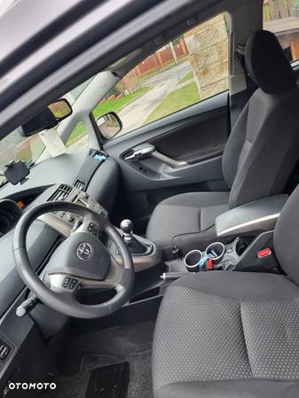 Toyota Verso 1.8 Premium EU5 7os - 6