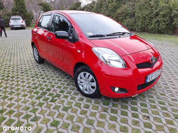 Toyota Yaris 1.0 Terra Start - 4