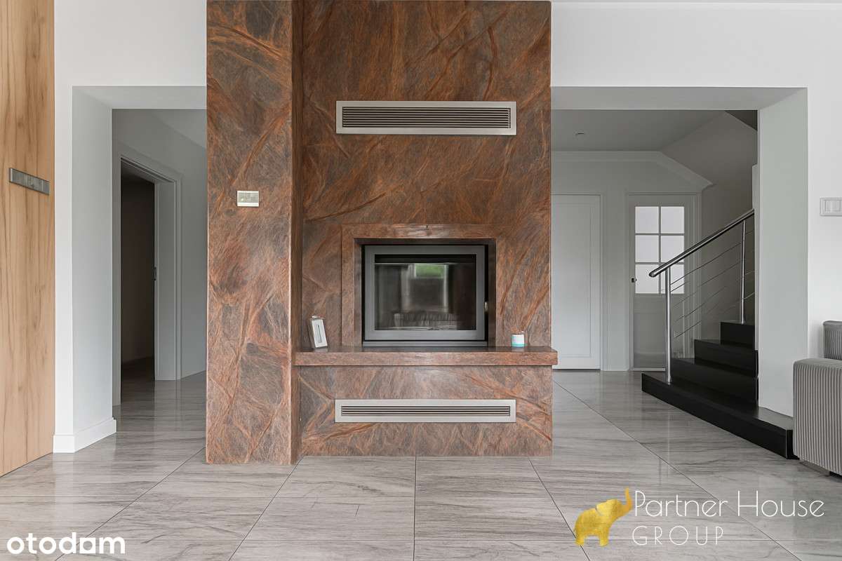 Nowoczesny dom z basenem i jacuzzi - Pełny obrazek: 4/16