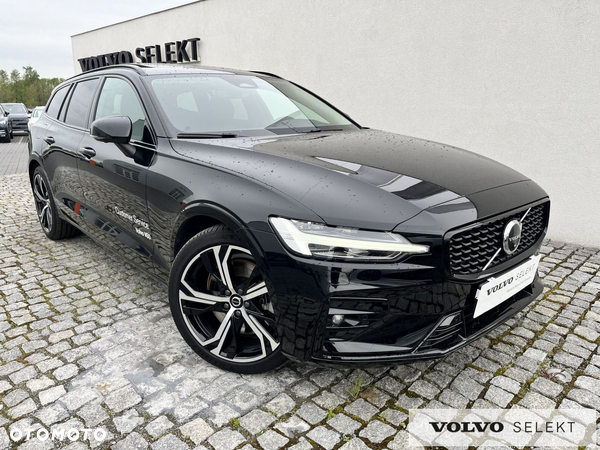 Volvo V60 B5 B AWD Plus Dark - 34